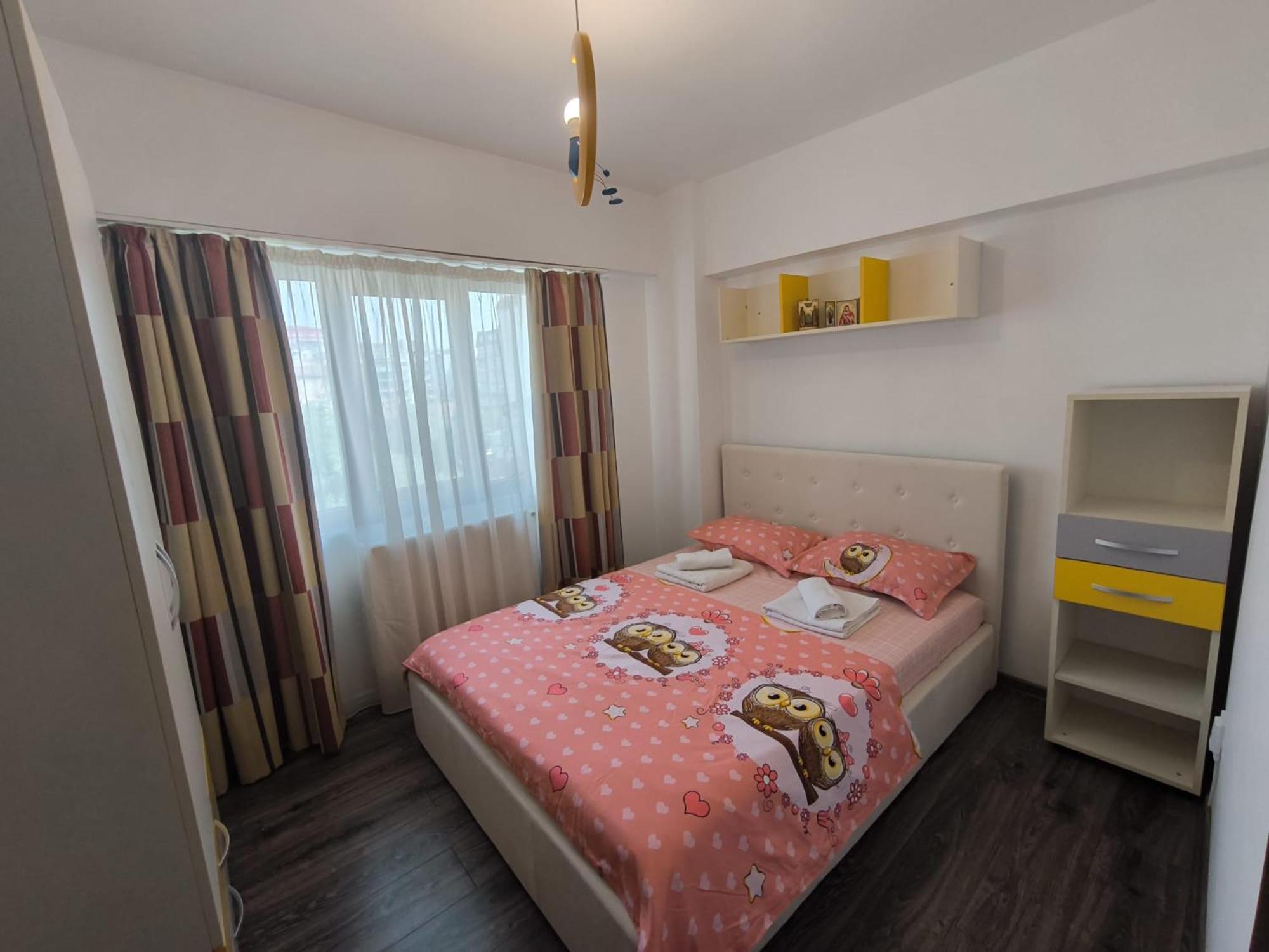 Cozy Appartment In The Center Targoviste Exterior photo